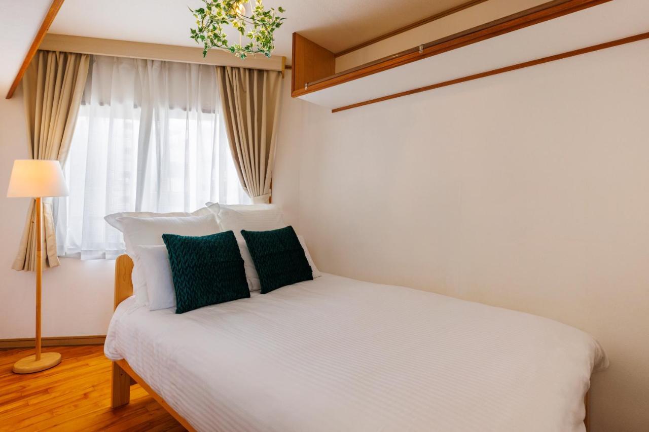 Naha Gajumaru Apartment Hotel 301 Esterno foto