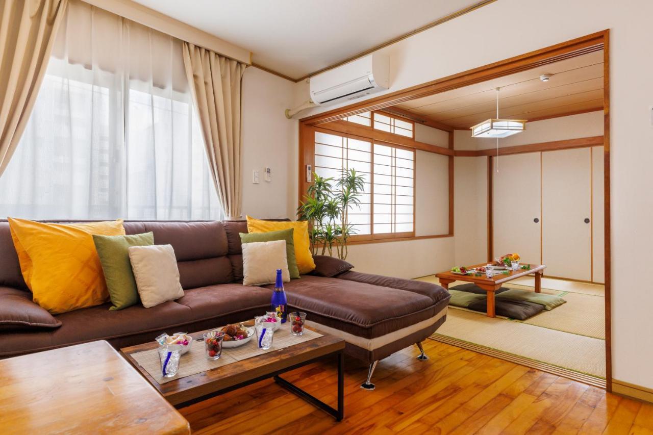 Naha Gajumaru Apartment Hotel 301 Esterno foto